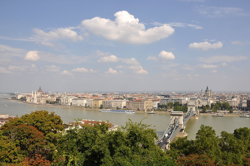 1024px-Budapest_Panorama_R01