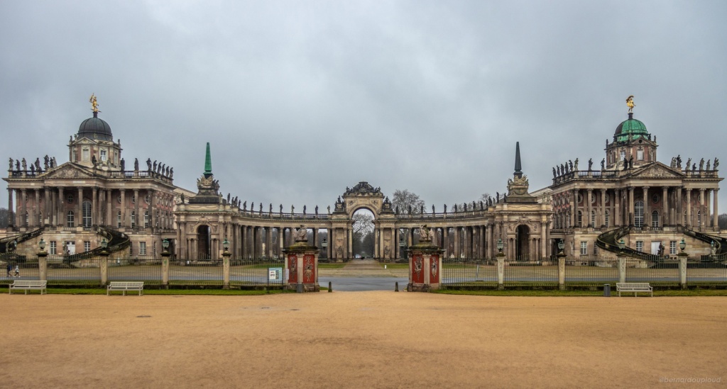 the-town-of-potsdam-g6088a7b66_1920